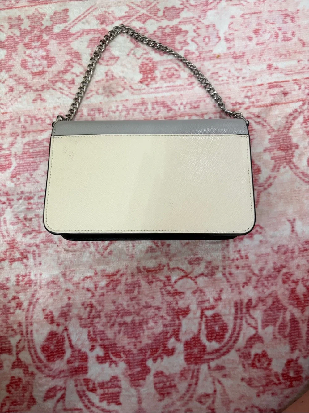 kate spade Two-Tone Gray and Cream Leather Chain Shoulder Bag